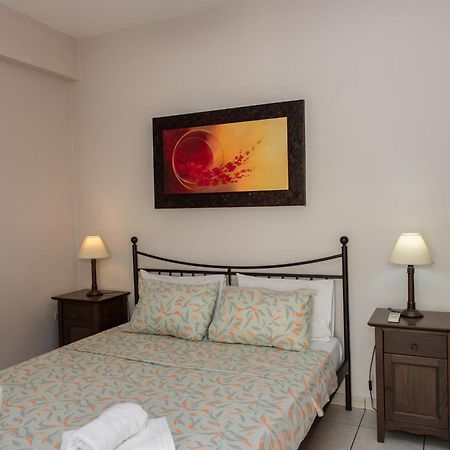 Kamari Blue Apartments กาลามาตา ภายนอก รูปภาพ