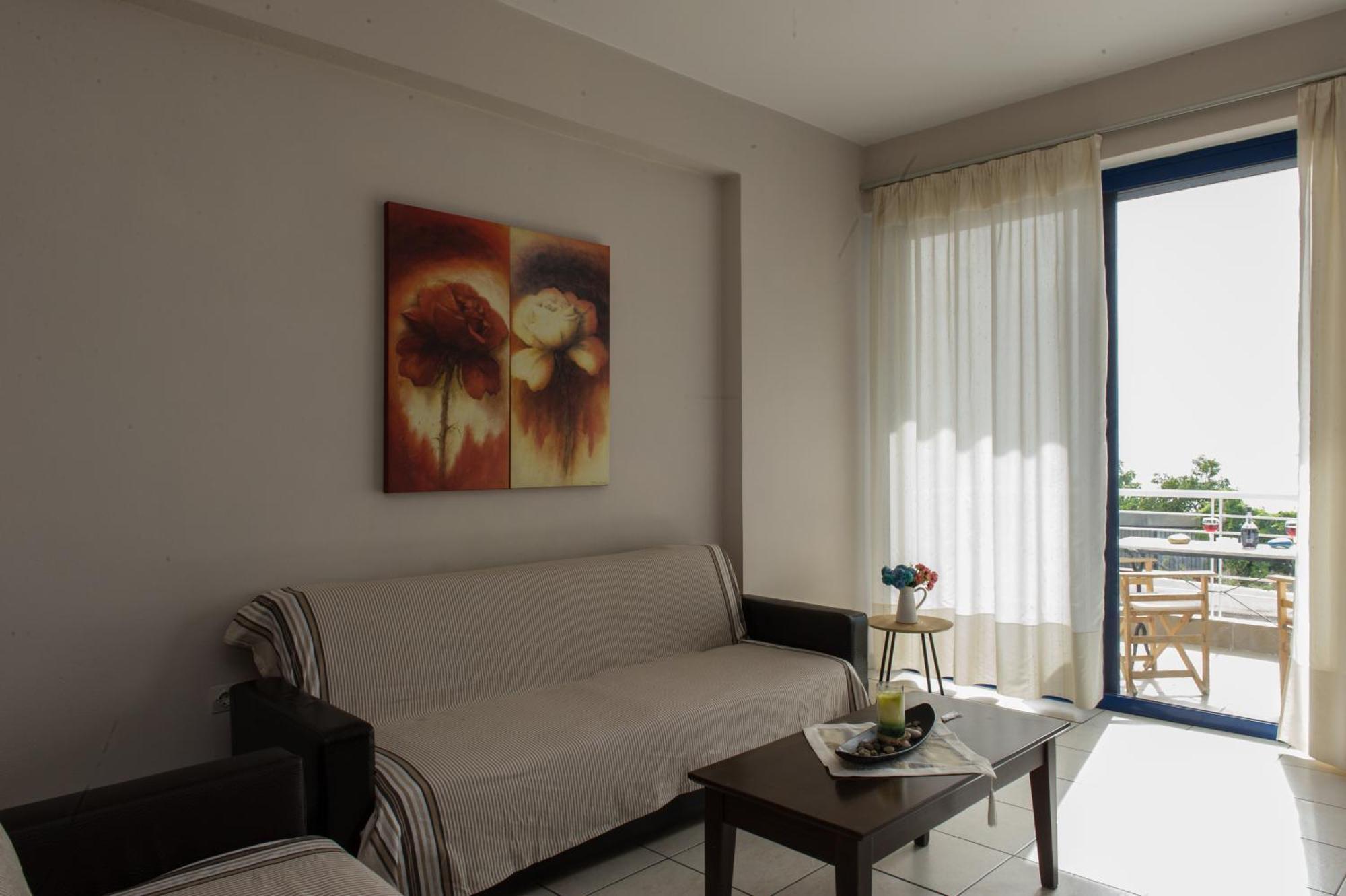 Kamari Blue Apartments กาลามาตา ภายนอก รูปภาพ