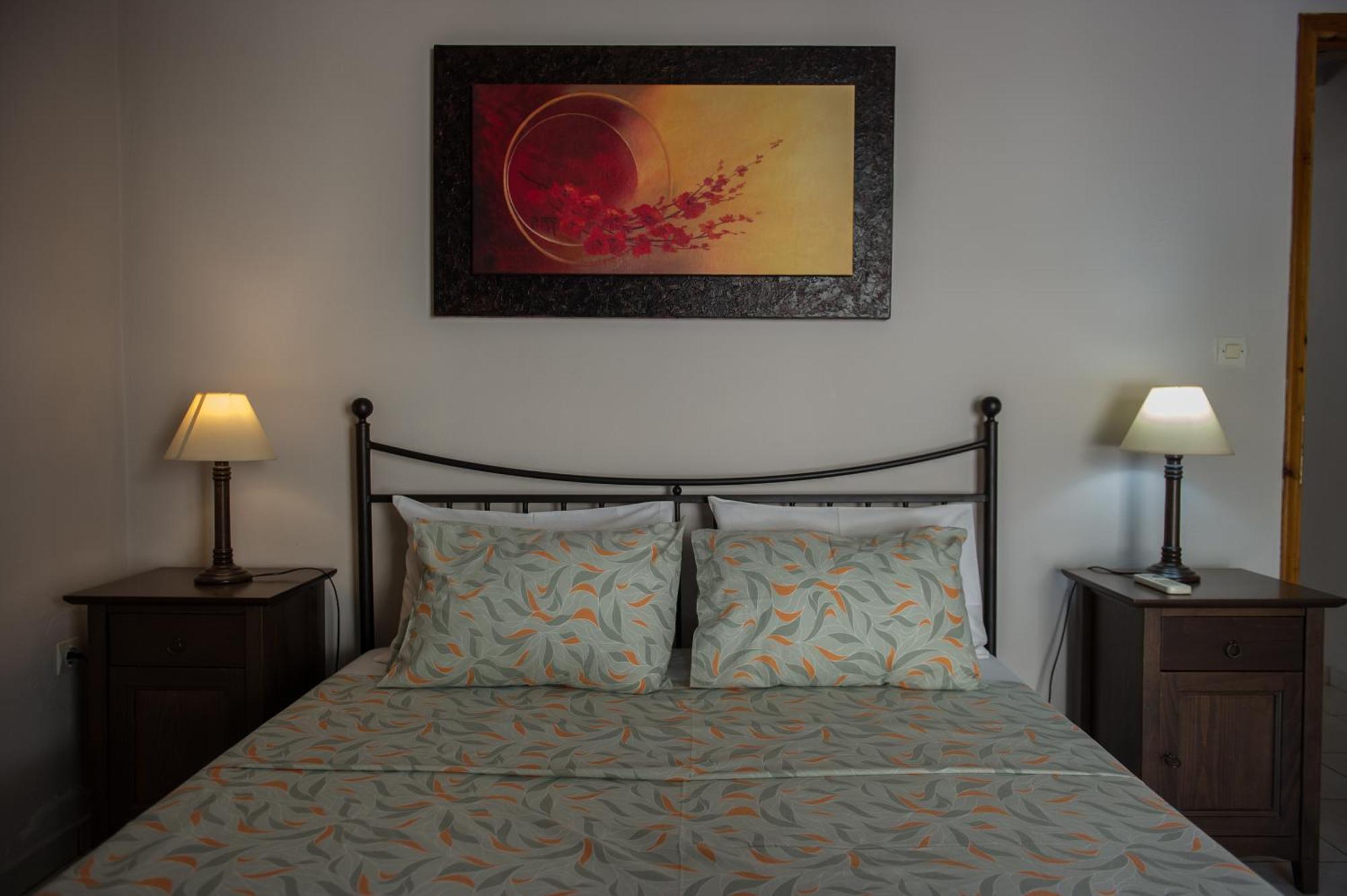 Kamari Blue Apartments กาลามาตา ภายนอก รูปภาพ