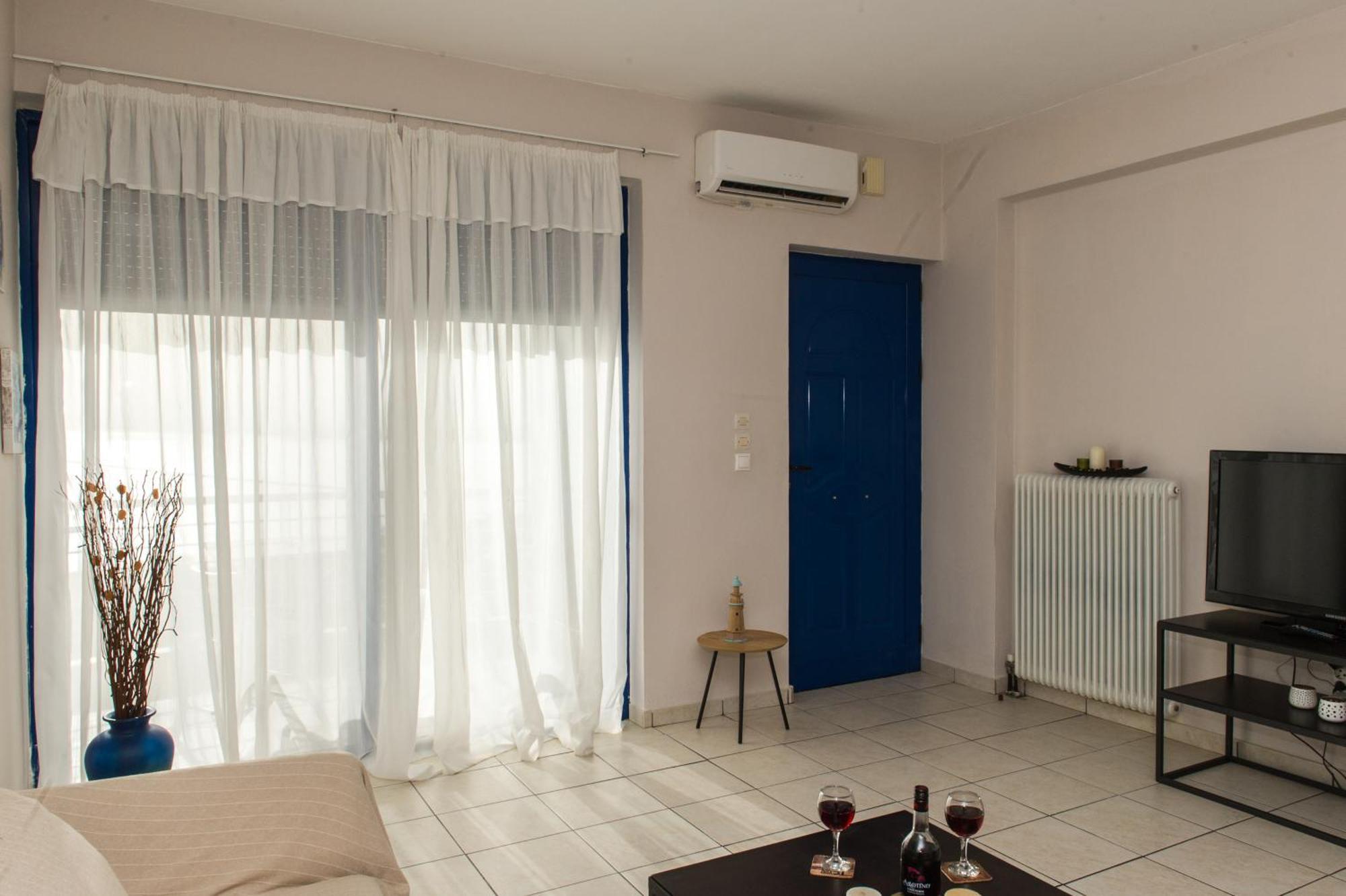 Kamari Blue Apartments กาลามาตา ภายนอก รูปภาพ