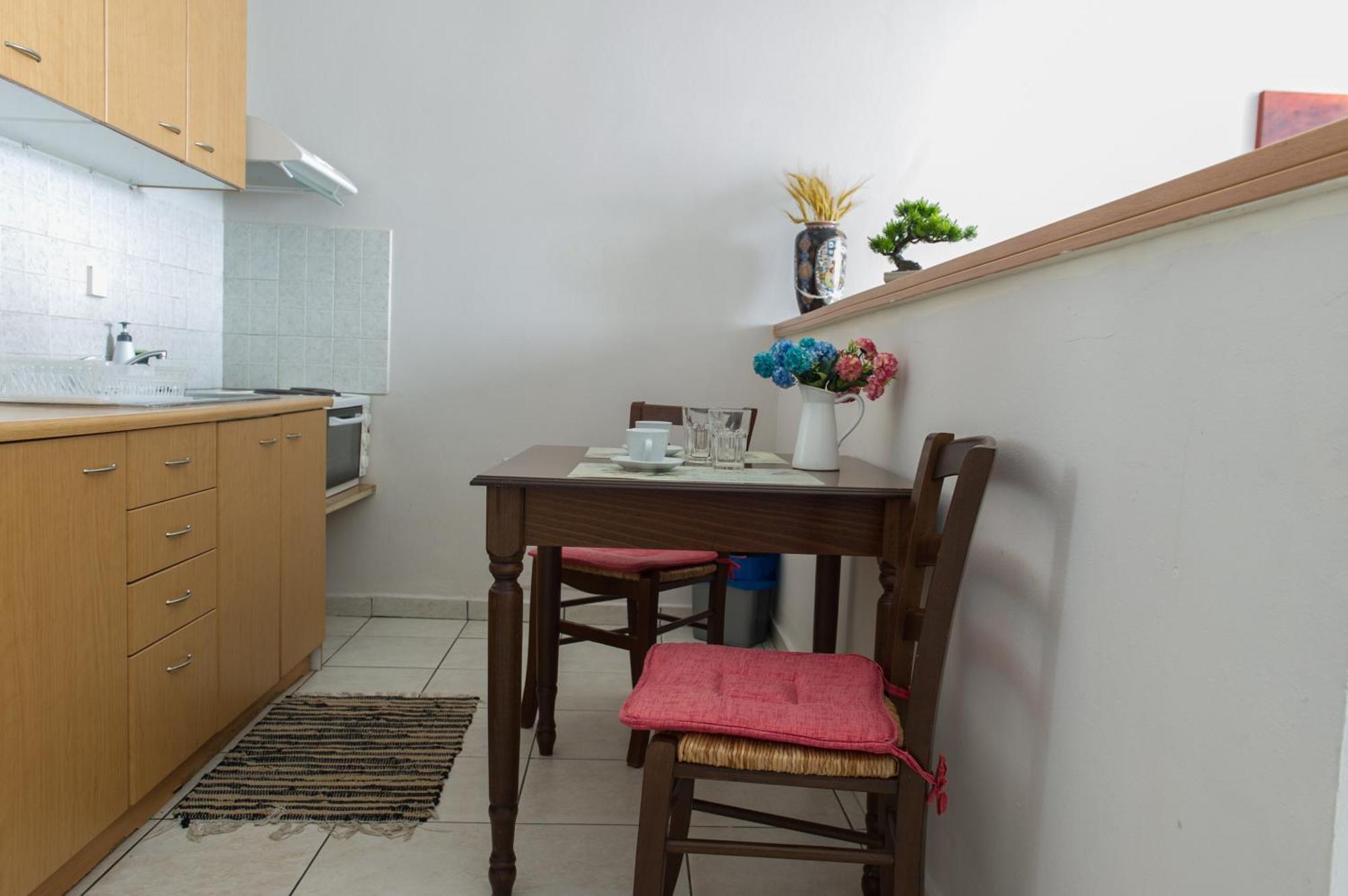 Kamari Blue Apartments กาลามาตา ภายนอก รูปภาพ